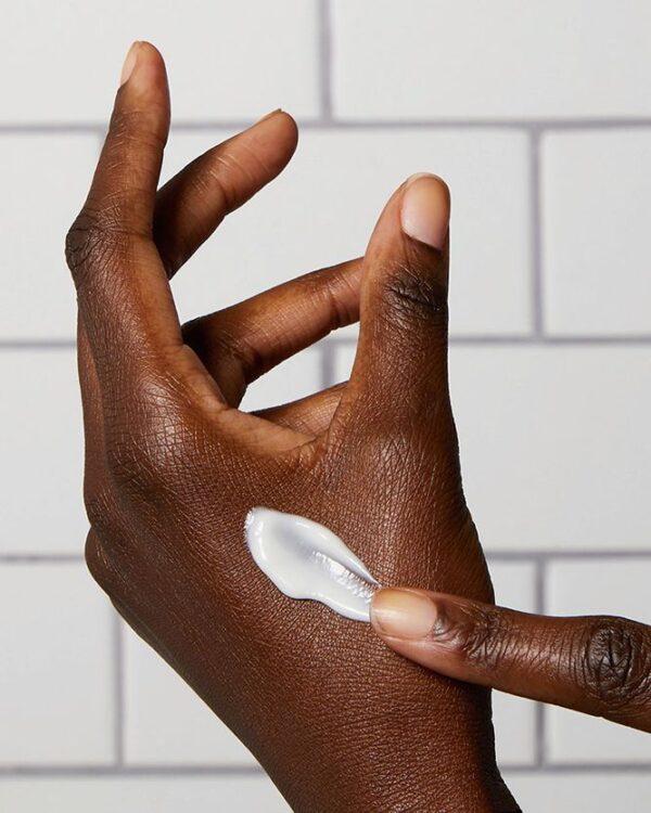 Itch Relief Moisturizing Lotion - Image 2