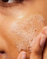 Hydrating Foaming Oil Cleanser - Image 4