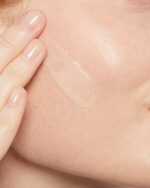 Hydrating Hyaluronic Acid Serum - Image 3